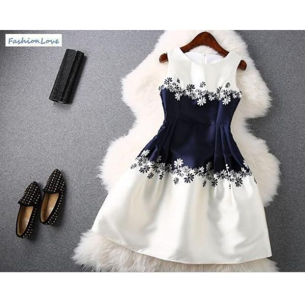 花柄プリント ワンピース 白 ワンピース Aラインフレアワンピース 花柄フレアワンピース ワンピース レディース きれいめ ワンピース 結婚式 二次会 Buyee Buyee Japanese Proxy Service Buy From Japan Bot Online