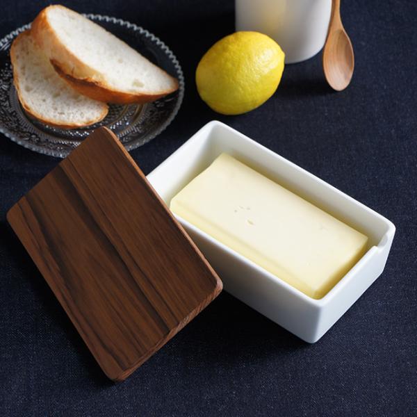 ▼カテゴリーバターケース バター 保存容器 保存 ケース 収納 蓋付き 容器 入れ物 保管 キッチン キッチン雑貨 キッチン収納▼色白 ホワイト 茶色 ブラウン▼柄木 木製 木目 ウッド▼形状おしゃれ かわいい 便利 長方形 北欧 シンプル...