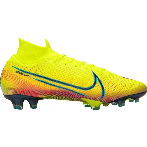 soccer cleats 7.5