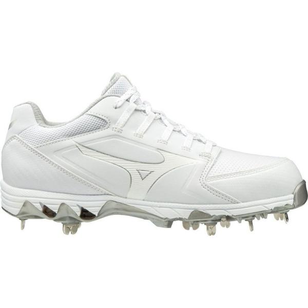 mizuno softball shoes