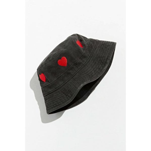 アーバンアウトフィッターズ Urban Outfitters メンズ ハット バケットハット 帽子 Embroidered Repeat Heart Overdyed Bucket Hat Black Autoliftpartsplus Com