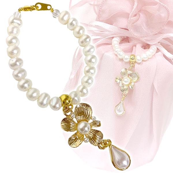 ・淡水パール調のネックレスに上品なピンクゴールドのお花をあしらいました。・花びらには水滴を思わせる小さなパールと、揺れるしずく型のパールがより一層愛らしさを引き立てます。・骨壺や遺影等、お手元供養のお供えにエレガンスなチャームを…・大好きな...