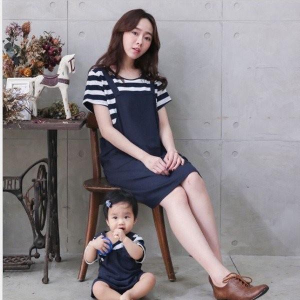 ママ 乳児 親子 ベビー お揃い服 半袖 授乳口付き ワンピース 2点セット 夏用 ボーダー 新生児 ロンパース 出産祝い 妊婦 夏ワンピ マタニティ 産前産後ウェア Apaproduction Fr