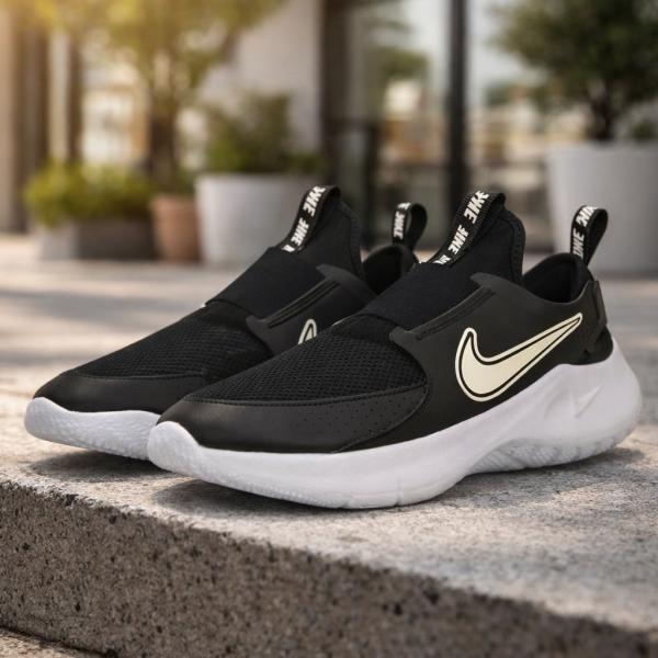 NIKE（ナイキ） キッズ スニーカー シューズ 靴 子供 フレックス
