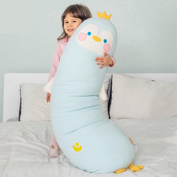 [Release date: July 31, 2023]【多用途抱き枕】この抱き枕は旅行のおともの首枕、座布団、昼寝枕、カーグッズ、スローピロー、クッションとして使用するだけでなく、ソファ、デスク、フロア、ベンチ、ベッド、などの装飾用のク...