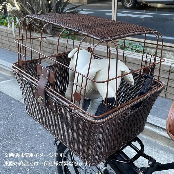 ■商品紹介・藤風のペット用バスケット・二重ロックを採用し安全性も考慮されています。・ペットのリードを固定するためのリード固定具が付属■商品情報サイズ：　横幅450×縦幅350×高さ380ｍｍ　底面/横幅390×縦幅290ｍｍ・最大積載量：1...