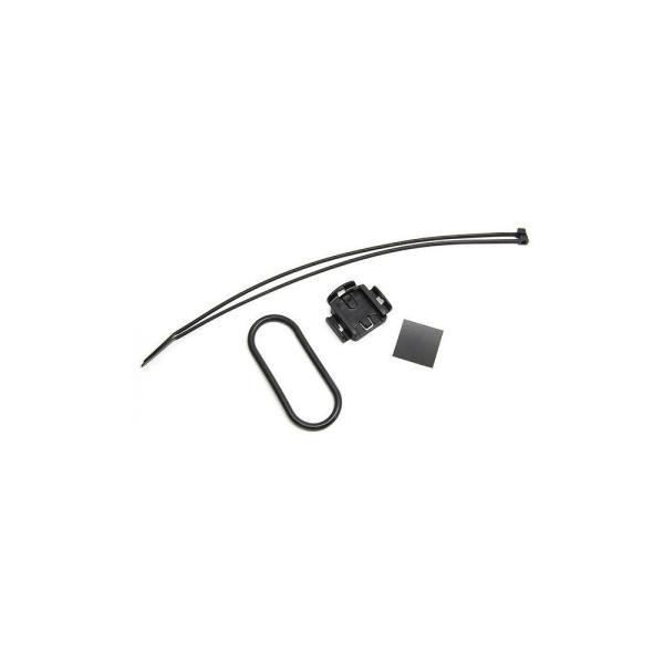 ■商品情報・内容:ブラケット、ラバーバンド1本、ナイロンタイ2本、両面テープ1枚　ブラケット本体に、取付時に使用するラバーバンド、　ナイロンタイがセットになっております。・対応:CC-RD300W・原産国：日本※注意事項　ブラケットはCC-...