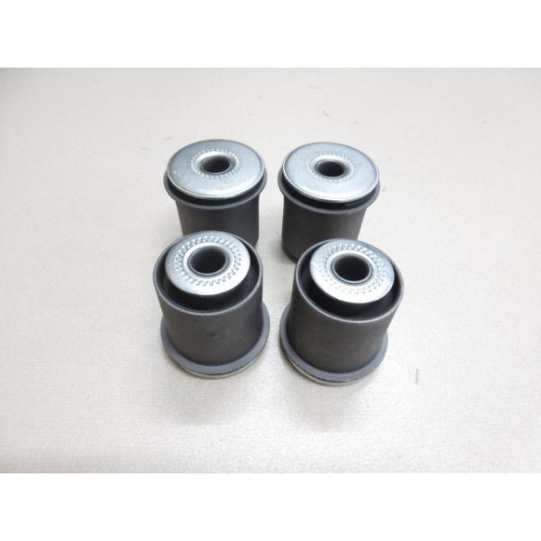 新品 ランドクルーザー 100系 HDJ101 UZJ100 フロント アッパー 新品 ランドクルーザー 100系 HDJ101 UZJ100 フロント アッパー