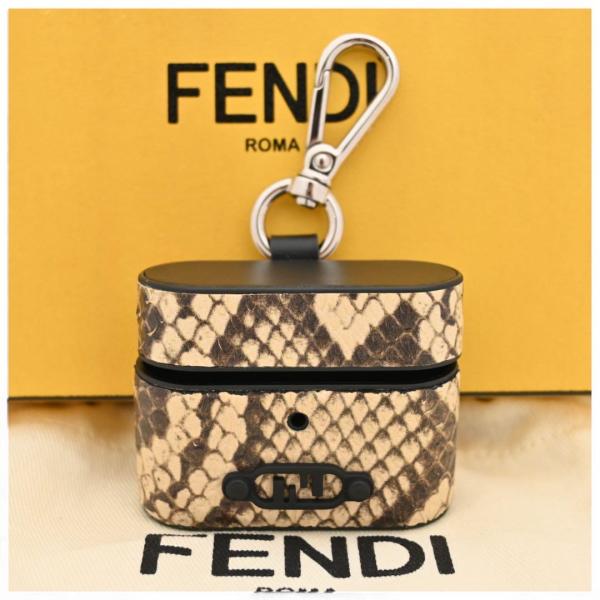 FENDI（フェンディ） イヤホンケース エアポッツプロ Bランク fe9910bb