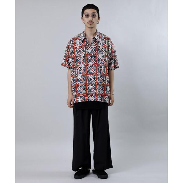 Iroquois（イロコイ） シャツ A BOY A MAN UK” H/S SH 378110 総柄