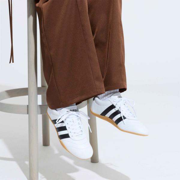 アディダス adidas レディーススニーカー GRAND COURT LO W JQ9688　フィットハウス