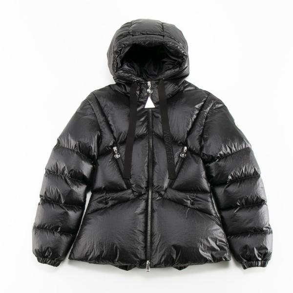 しん (PSG、MONCLER) MONCLER2022春夏新作 レザーロゴ/フード付きブルゾン NUYTTEN