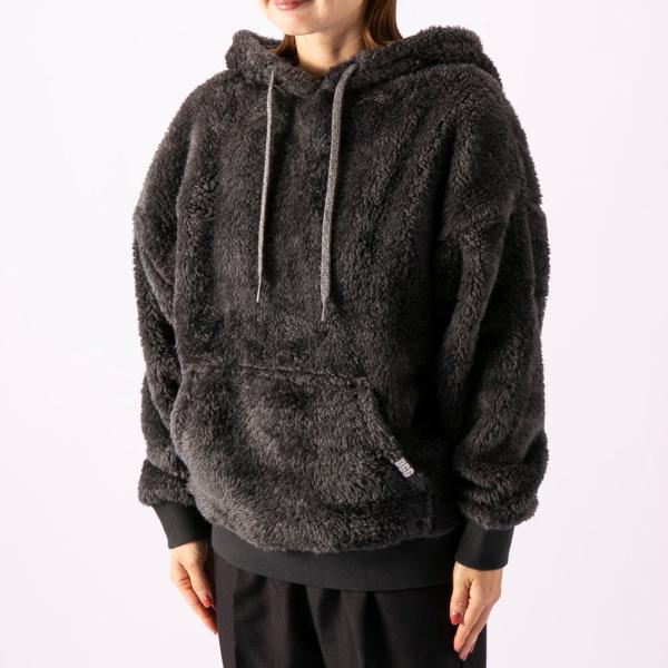 BACK BIG LOGO HOODIE アグ UGG新品未使用タグ付き UGG（アグ）の「UGG BACK BIG LOGO HOODIE アグ バックビッグ