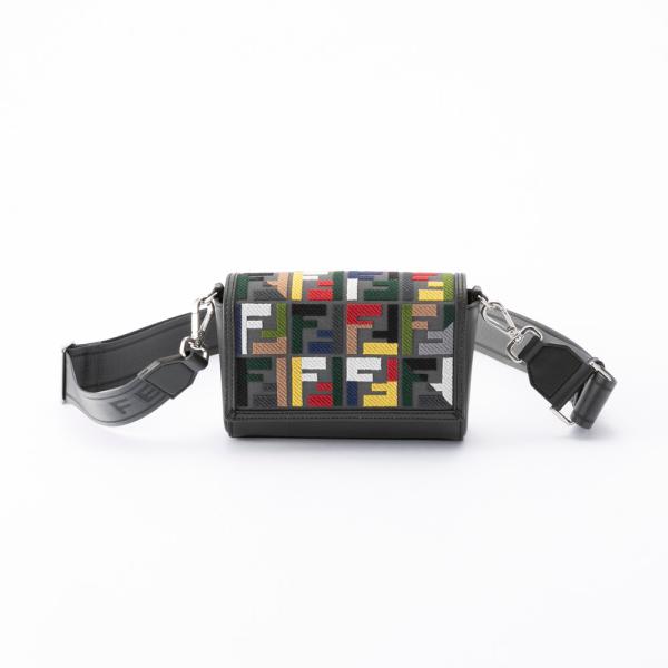 FENDI（フェンディ） FENDI FF コンパクトショルダーバッグ 7M0363