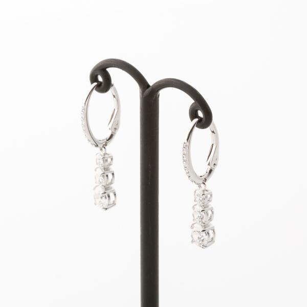SWAROVSKI スワロフスキー フープピアス ATTRACT TRILOGY ROUND