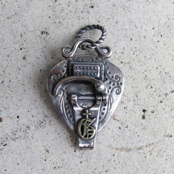 galcia ガルシア FT,PICK UP & ARM スカルボーン ペンダントトップ