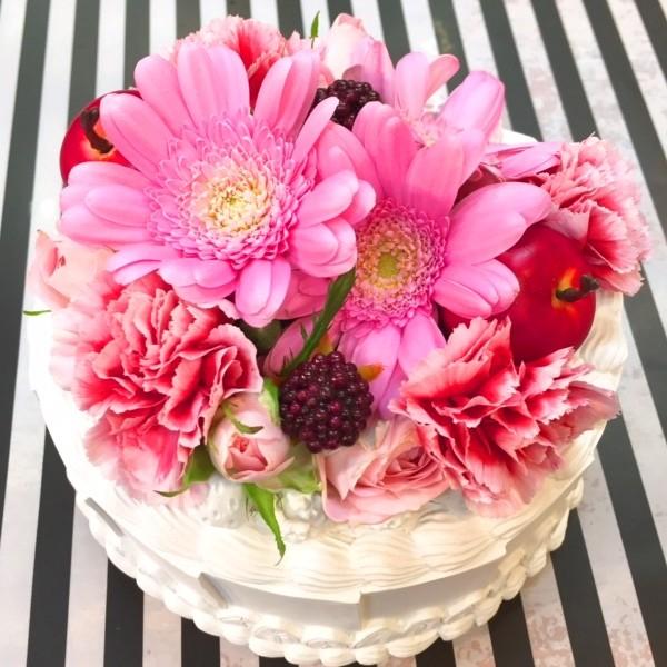 フラワーケーキ５号 ホールケーキ 誕生日 結婚祝 プロポーズ 結婚記念日 開店祝い Afc 101 Flowershop フルラージュ 通販 Yahoo ショッピング