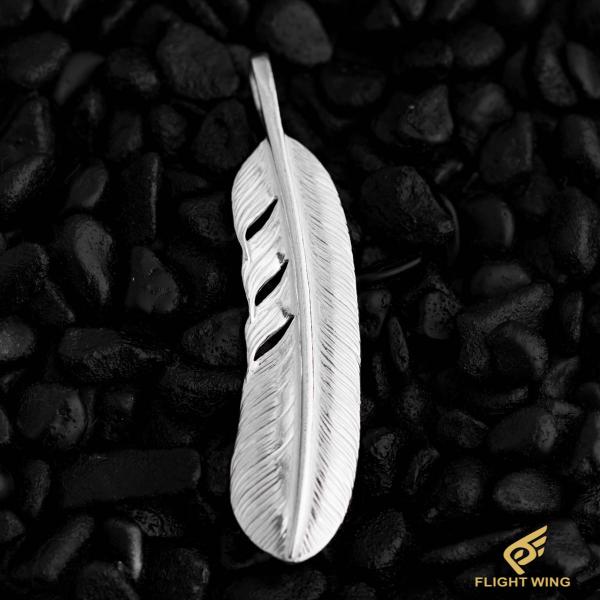 【新品】Silver Plain Feather / La Key ラキー プレーン特大フェザー(右)