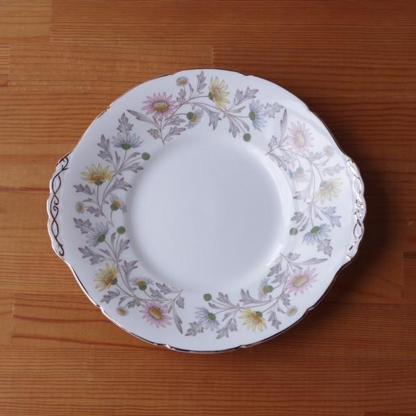 イギリス ヴィンテージ 食器 レトロ 花柄 持ち手付き 耳付き イギリス ヴィンテージ 食器 レトロ 花柄 持ち手付き 耳付き