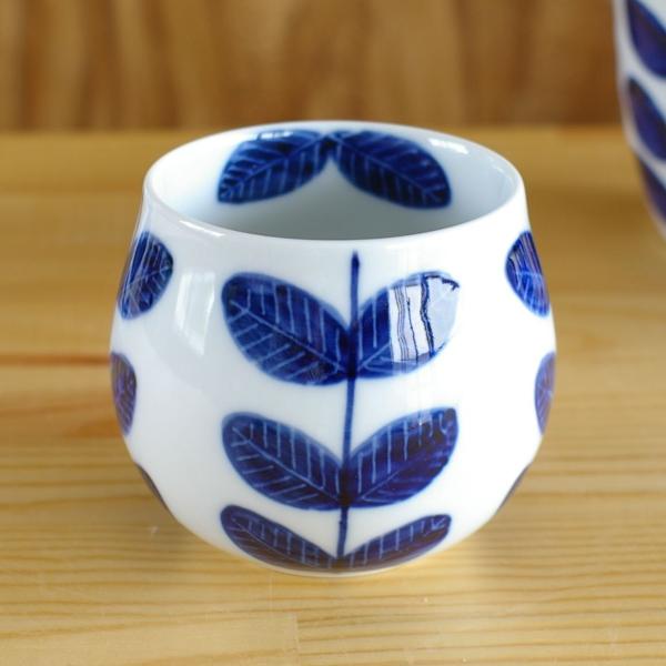 波佐見焼 Aoba カップ 樽型 フリーカップ 湯呑み 丸い形のタンブラー 北欧風 リーフ柄 葉っぱ模様 Buyee Buyee 提供一站式最全面最專業現地yahoo Japan拍賣代bid代拍代購服務 Bot Online
