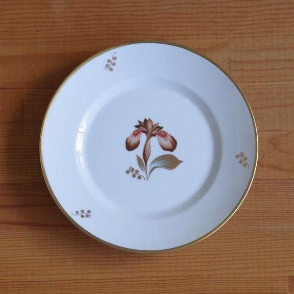 ロイヤルコペンハーゲン ブラウン アイリス 花柄 ボタニカル デザートプレート ケーキ皿 19cm Royal Copenhagen Brown Iris 1105 5 8 Royal Copenhagen Brown Iris Plate 19cm 1105 5to8 Flohmarkt フローマルクト 通販 Yahoo ショッピング