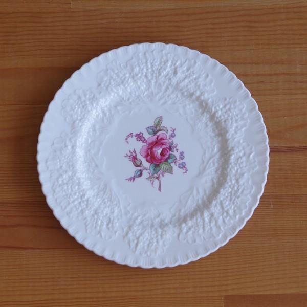 スポード ブライダルローズ デザートプレート ケーキ皿 中皿 cm ヴィンテージ アンティーク 食器 0722 5 8 Spode Bridal Rose Plate cm 0722 5to8 Flohmarkt フローマルクト 通販 Yahoo ショッピング