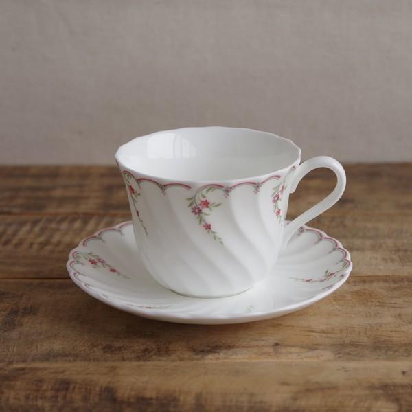 ウェッジウッド レトロ ピンク 花柄 ガーランド コーヒーカップ ソーサー #210709-6 ヴィンテージ食器