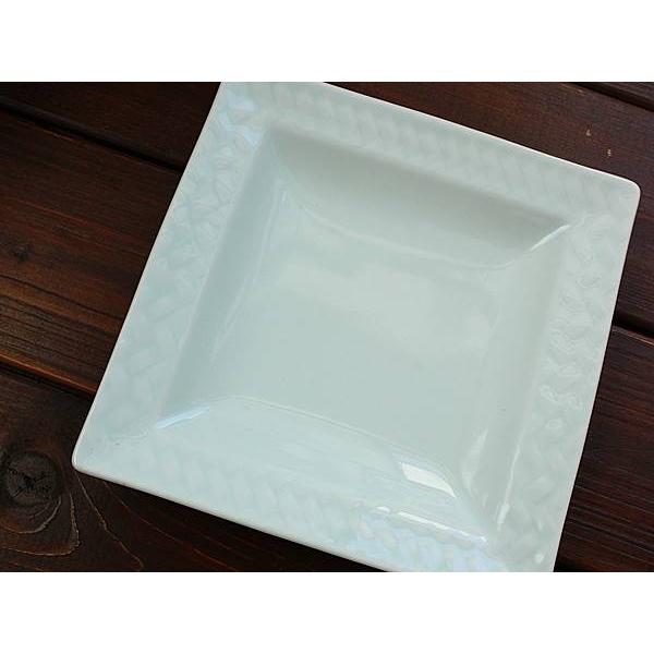 青磁 フチ網目模様スクエア皿 洋食器 白い食器 プレート 中皿 サラダ 皿 お皿 取り皿 デザート アウトレット込み 多治見美濃焼 日本製 C 66a 0412 Flower May 通販 Yahoo ショッピング