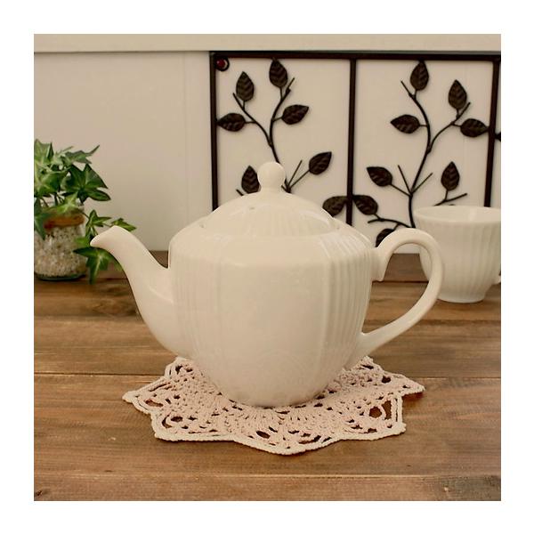 アイボリー ラインレリーフポット(茶漉し付き)(茶器 紅茶 ティーポット 茶漉し カフェポット ティー用品 業務用 洋食器 白い食器 アウトレット 美濃焼 日本製T)
