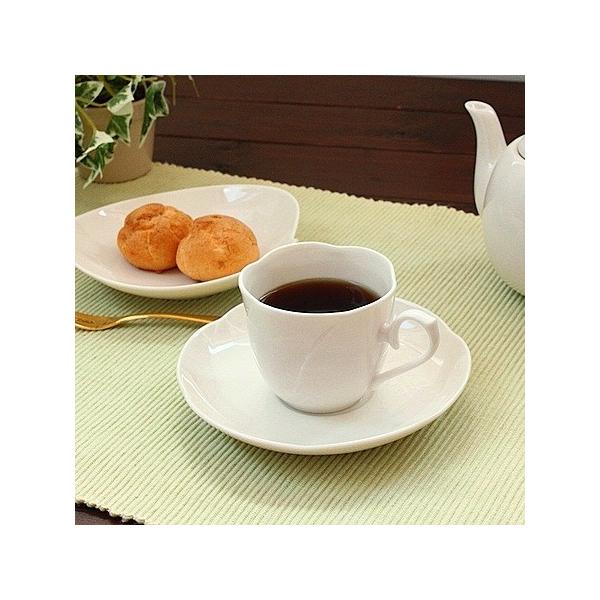 ・サイズ　  カップ　直径/約7.5cm　手まで/約10.2ｃｍ　高さ/約6.5cm<br>　　　　　 ソーサー　直径/約14.5ｃｍ　　高さ/約2.6ｃｍ・重さ 　約115ｇ  ソーサー 　約150ｇ　　・容量　満水 約150...