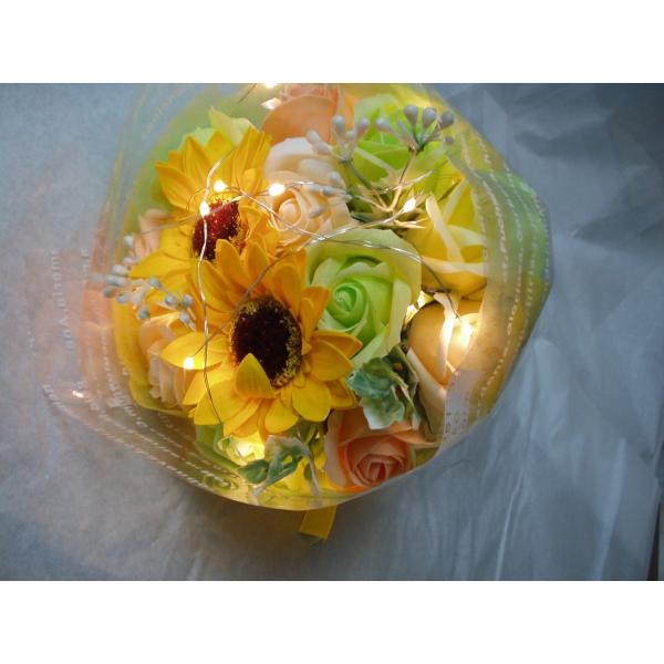 花束 ソープブーケ イルミネーション付 フレグランスブーケ ソープフラワー 2種類 バレンタインデーやホワイトデーにお勧め Buyee Buyee 日本の通販商品 オークションの入札サポート 購入サポートサービス