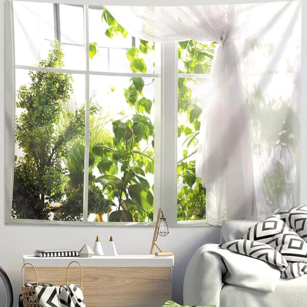 厚手の生地を使用しております。日当たりの窓と植物の絵柄のタペストリーです。植物のある明るい雰囲気が出ます。横95cm、縦75cm。横長タイプです。リビングやキッチンなど家族が集まる部屋や寝室などの壁にぜひどうぞ。素材:ポリエステル掛けた瞬間...