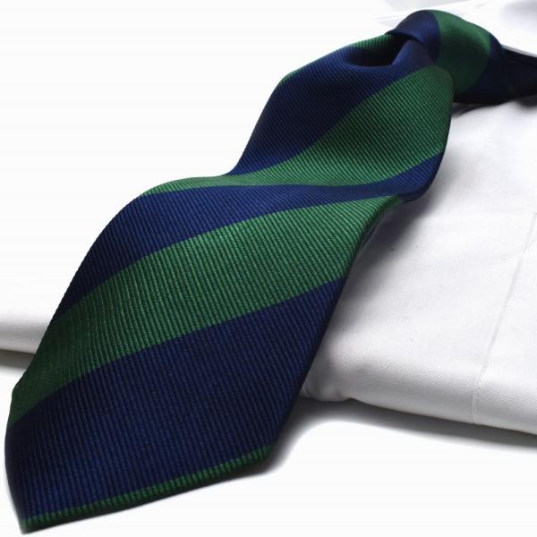 【20代/30代/40代/50代/60代】サイズ縦143センチ×幅8センチ材　質シルク(100％)色グリーン、ネイビーのストライプ商品説明写真と多少の色の異なりはご了承下さい。 ポイント利用