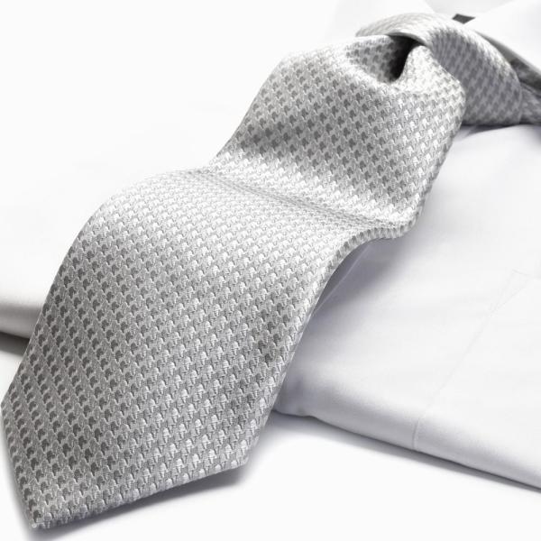 新品未使用　TOM FORDストライプタイ　ブラック×シルバー t0000-sdi-fl_384x384.jpg?v=