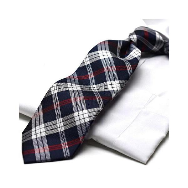 サイズ 　縦158センチ×幅7.5〜8センチ材　質 　シルク100％色 　　　ダークネイビー、レッド、シルバーのチェック柄商品説明 写真と多少の色の異なりはご了承下さい。 ポイント利用