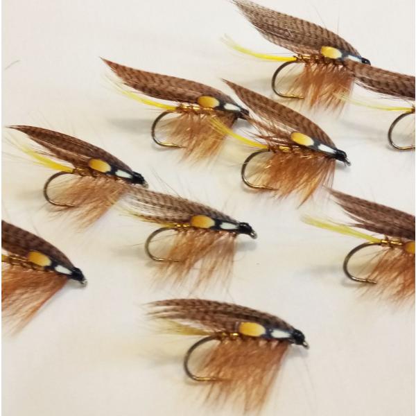 上質のブラウンマラードを幅広に用い、ボディハックルは張りのある部位のみ使用。釣れ具合もモチロン、見栄えも良好です。