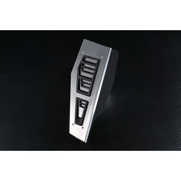 パーツ m+ FootRestCover for Audi A4(8W)/A5(F5) m+ Footrest Cover for Audi A4 (8W), A5 (F5) : フォブ・シュランク