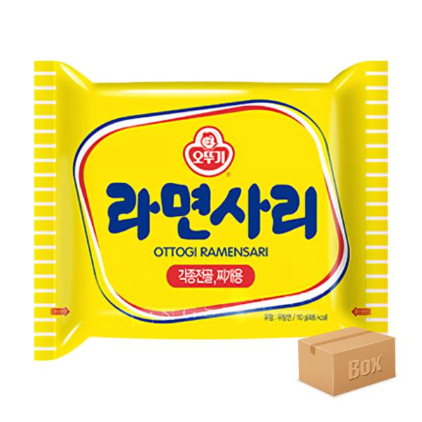 ■商品名: オットギ サリ麺  ※パッケージは韓国版もしくは日本版でお届け■内容量: 110g×40袋(1ケース)■原材料名: 味付油揚麺（小麦粉、植物油脂、でんぷん、食塩、しょうゆ）、増粘剤（加工でんぷん）、卵殻カルシウム、かんすい、着色...