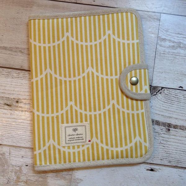 Mor 0 8 母子手帳ケース 北欧柄 ストライプ 大き目サイズ 母子手帳 福岡サイズ 多目的ケース 通帳ケース 手帳ケース シンプル Sagaretxe Net