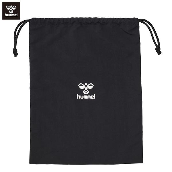 シューズや着替えの収納に便利なオンオフ問わず使えるマルチバッグ。【素材】合成繊維【カラー】90：ブラック【サイズ】高さ40×長さ32cm【発売時期】2026年春夏