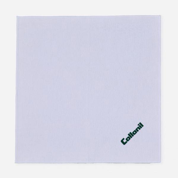 お手入れに幅広く使えるコットンクロス適度な厚みと起毛のあるコットン製クロスです。ケア用品の塗布やスムースレザー製品の乾拭きなどに幅広く使用できます。【仕様】素材：コットン100％サイズ：34×34cm対象素材：スムースレザー、合成皮革、その...