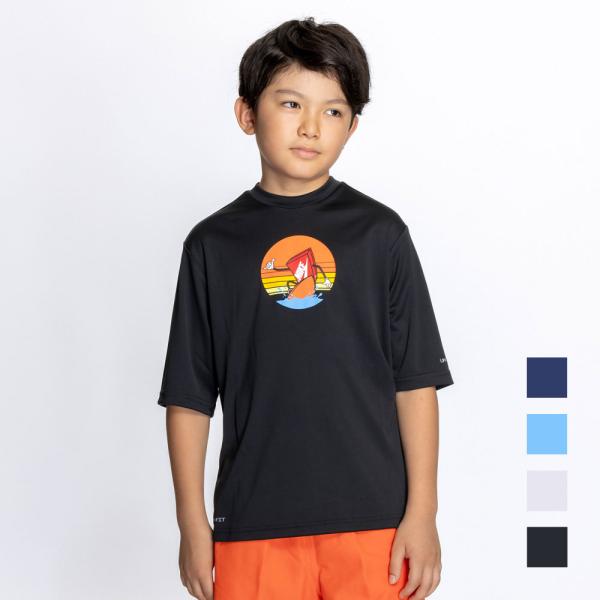 爆買 【特徴】シューズボックスのオリジナルキャラクターが特徴の五分袖キッズハイドロガード。（ラッシュガード）適度にゆとりのあるフィット感で、速乾性に優れたDri-FIT素材で快適な着心地。UPF40+で日焼け対策にもおすすめ。【品質】本体：...