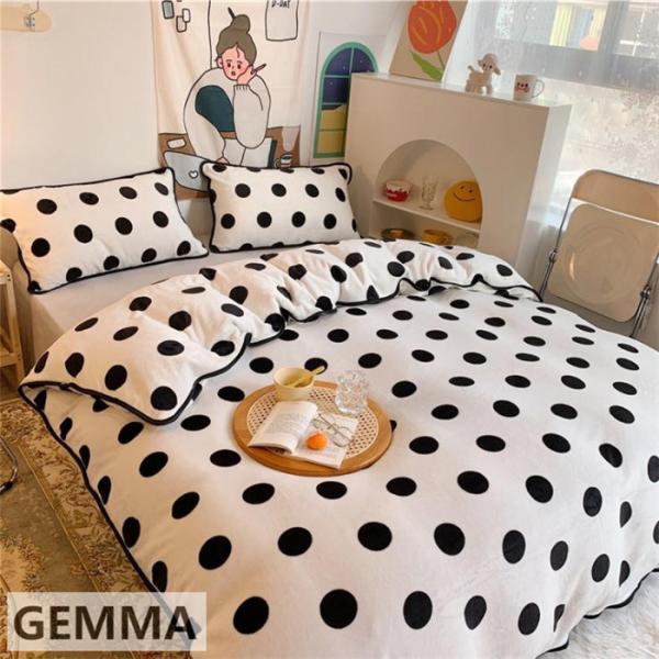 【未使用】ポケモンオリジナル ベッドカバー4点セット　ダブル　春夏　人気モデル 未使用】ポケモンオリジナル ベッドカバー4点セット ダブル 春夏 人気