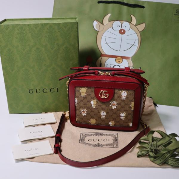 希少レア 未使用 ドラえもん Gucci ショルダー　ミニバッグ　レザーバッグ GUCCI】【DORAEMON×GUCCI】グッチ『ドラえもん×グッチ