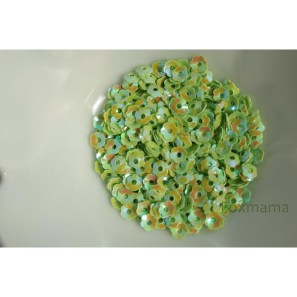 スパンコール 4mm 約530枚(約2.5g) 花カップ オーロラ 黄緑 (SFC04AYGEH00)