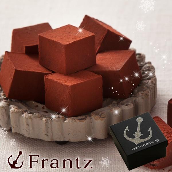 (バレンタイン スイーツ チョコ お菓子 ギフト )上質なクリームと神戸フランツのプレミアムチョコレートを贅沢に使用し、神戸フランツ秘伝の製法により仕上げた口どけのよい生チョコレート。口の中でとろけるような濃厚な風味、舌の上でころがるような...