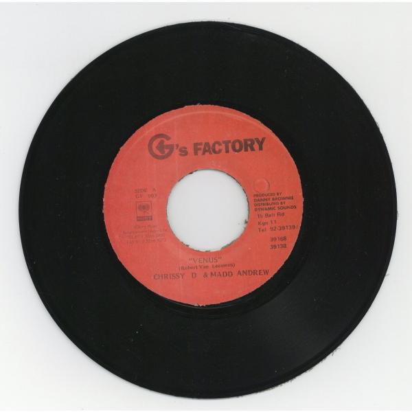 製造国 : Jamaica　　レーベル : G's Factory　　品番 : GF 003　　　　Bananaramaの名曲カバーが7inchで登場!! 要注意レーベル「G's Factory」からリリース!! 女性ヴォーカルに男性MCの...