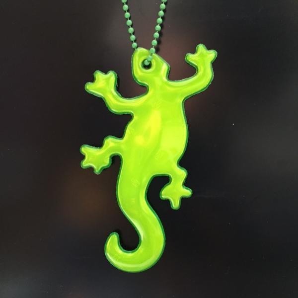 原産国 スウェーデンサイズ 57*60mm素材 3Mスコッチライト125メートルの距離でドライバーに存在を知らせることが出来ます。ゆうパケット（185円）での発送が可能です。（クレジット決済・銀行振込に限ります）●代引きの場合は、送料（69...