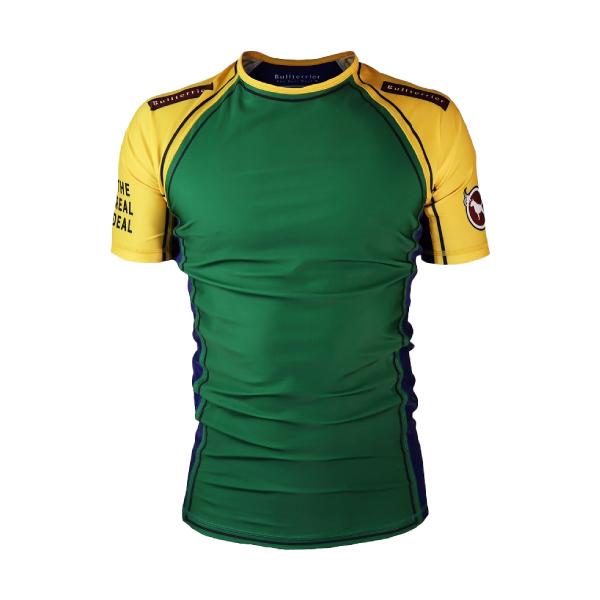 [Release date: May 13, 2025]格闘技ブランドブルテリアのラッシュガードTraditionalモデル伸縮性のあるポリエステル素材に蒸れやすい脇下部にはメッシュ素材を採用。柄は総染めですのでプリントはがれの心配はありま...