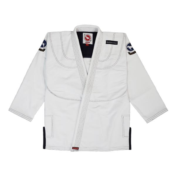 [Release date: November 25, 2025]Bull Terrier Fight Gearのミドルレンジラインの柔術衣BasicR2モデル。ジャケットに軽さと丈夫さを兼ね備えた450gsmのパールウィーブ生地、パンツと...